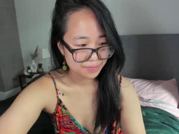 girl Cheap Sex Cams with naughtynerdygirl