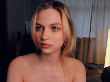girl Cheap Sex Cams with melisa_ginger