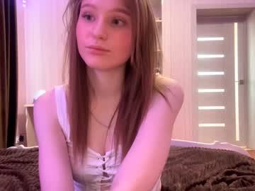 girl Cheap Sex Cams with letiz_miss_kiss
