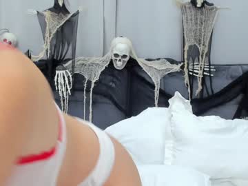 girl Cheap Sex Cams with carissajones