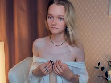 girl Cheap Sex Cams with rose_glasses
