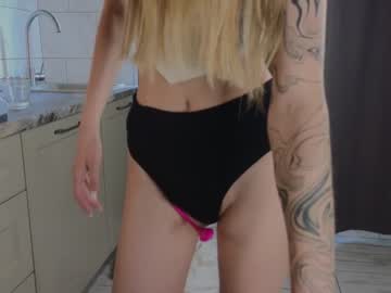 girl Cheap Sex Cams with anitaholmes