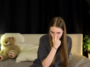 girl Cheap Sex Cams with enchanting_ella