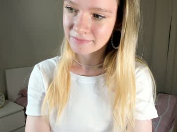 girl Cheap Sex Cams with wandabeldon