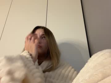 girl Cheap Sex Cams with norakiso