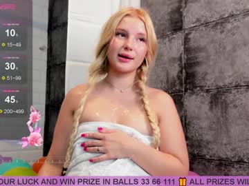 girl Cheap Sex Cams with hot__berry_