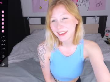 girl Cheap Sex Cams with blue_colada