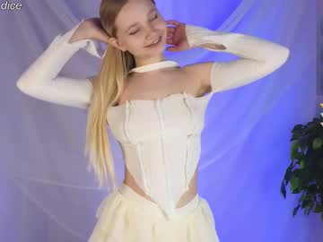 girl Cheap Sex Cams with emily_glimmer