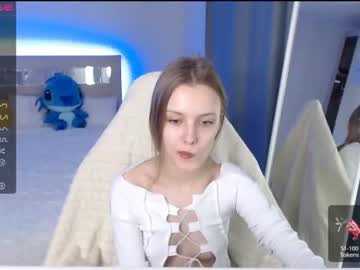 girl Cheap Sex Cams with leslie_baby