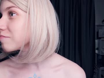 girl Cheap Sex Cams with shiny_cute